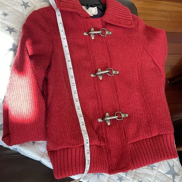 Beautiful red jacket!S Interchangeable closure (zipper or metal beautiful snaps) - Picture 11 of 14